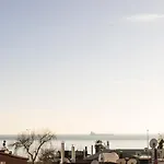 Castillo Rojo Стамбул